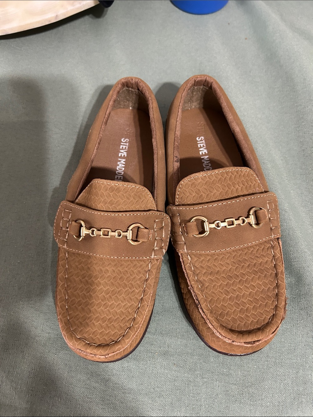 Steve Madden Tan Textured Loafers with Gold Chain Detail